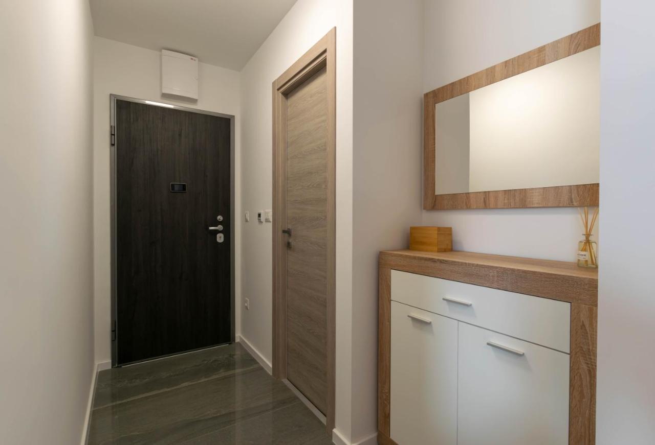 Empress Apartment Сплит Екстериор снимка