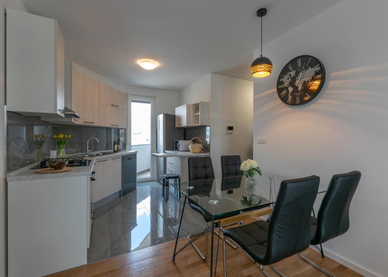 Empress Apartment Сплит Екстериор снимка