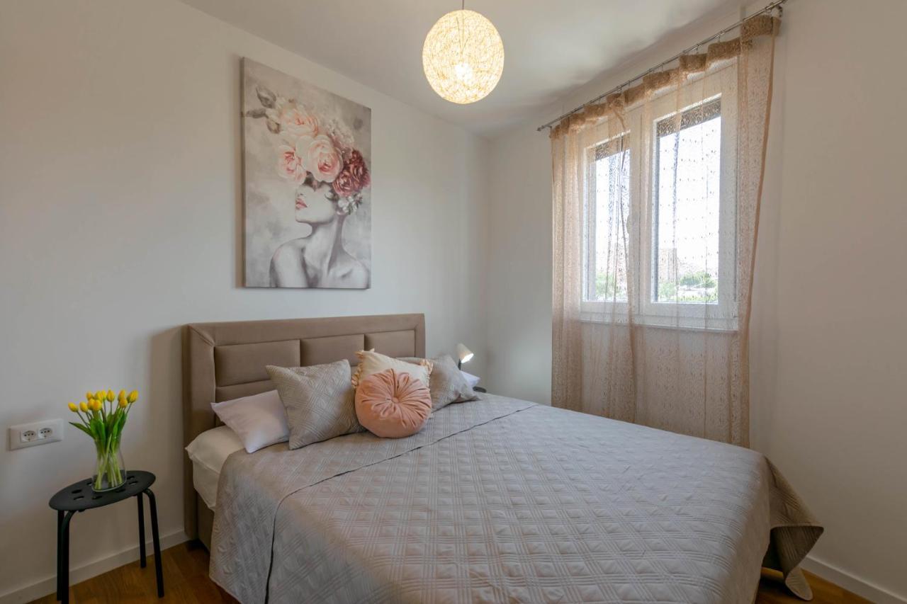 Empress Apartment Сплит Екстериор снимка